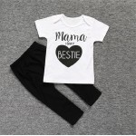 Σετ παντελόνι - κοντομάνικο μπλουζάκι με στάμπα 'Mama is my Bestie', λευκό - μαύρο